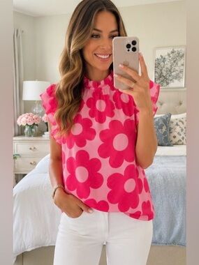 Emily McCarthy Style Zara Pink Floral Ruffle Blouse Farm Rio Lilly Pulitzer
